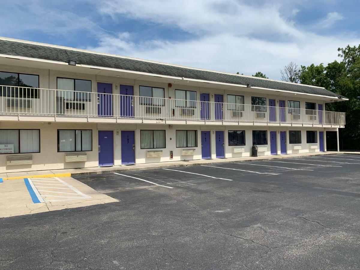 Gold Rush Hotel Orange Park Exterior photo